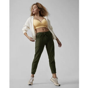 Athleta Farallon Jogger Army Green Pants sz 2